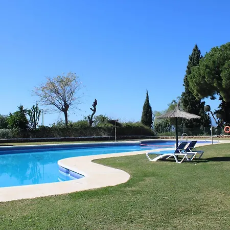 Encantadora Casa En * Marbella